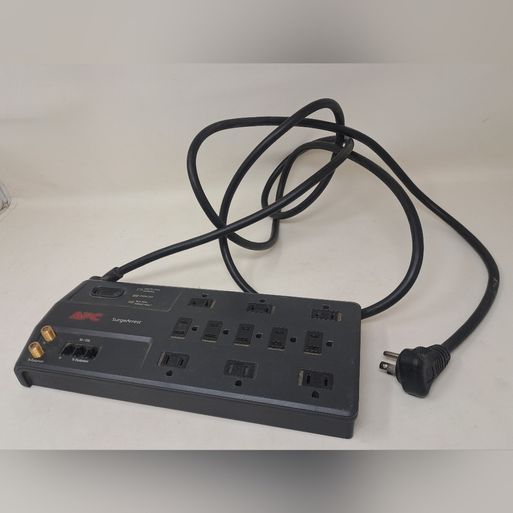 APC Power Surge Arrest 11 Outlets Tele + Coaxial 3020J Surge P11VT3 Electronics